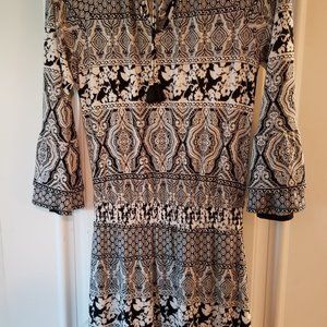 White House Black Market Black & White Dress
